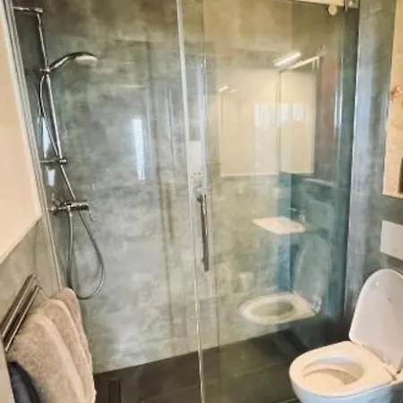 Ksawery Parking W Cenie Podgrzewany Basen Lejlighed *